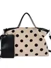 Yuezi 2026 Bolso Nuevo de Verano para Mujer, Diseño de Lunares de Nicho Moderno y Elegante, Bolso Tote Versátil para Hombro