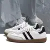 Venda Quente Azul Leite Retro Solado Macio Tênis de Treino Alemão Feminino Outono 2026 Novo Bico Redondo Cadarço Bloco de Cores Versátil Casual Tênis de Skate