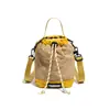 Bolsa Balde Portátil da Moda Estilo Coreano, Bolsa de Ombro Cruzada Casual Leve de Nylon, Mochila Multifuncional Tendência Color-Blocking