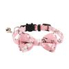 Collar Explosivo Floral para Gato Transfronterizo Estilo Caballero a Cuadros Británico con Lazo y Accesorios de Campana