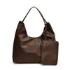 Bolsa Satchel Retro Simples Europeia e Americana para Axila Feminina Grande Capacidade Textura Casual Bolsa Tote Estilo Preguiçoso Bolsa de Ombro Único