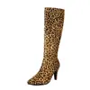 Botas Femininas de Salto Alto Botas de Camurça para Comércio Exterior Botas de Cano Alto Tamanho Grande Botas 4047 Nova Estampa de Leopardo Botas de Cavaleiro Europeias e Americanas Preto