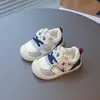 Zapatos Deportivos Nuevos Estilo Primavera/Otoño 2025 para Niños, Zapatos Transpirables para Bebés y Niños Pequeños Niños con Suela Suave para Caminar, Zapatos Funcionales para Niñas