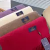 Novo Lenço Versátil de Cor Sólida para Mulheres, Quente de Inverno, Espesso, Cachecol de Pescoço Monocromático, Xale, Lenço Longo com Franjas