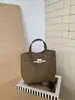 Bolso de Piel Genuina para Mujer Modelo Nuevo 2026, Piel de Vaca Suave, Estilo Minimalista Europeo y Americano, Hebilla de Cierre, Bolso de Mano para Viajes Diarios y Bolso Cruzado, en Stock para Dropshipping