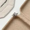 Anillo Abierto Irregular de Cuervo Cruzado de Lujo Ligero para Mujer, Anillo de Nicho, Nuevo Diseño Versátil, Moda de Alta Gama de Nicho