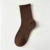 Calcetines de algodón de Xinjiang para hombre, 100% algodón puro, antibacterianos, absorbentes de sudor, transpirables, resistentes al olor, calcetines cortos en blanco y negro, de longitud media para hombre en otoño e invierno