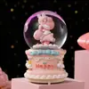 Cartón tarjeta cuero delfín de agua niño bola de cristal brillante caja de música escritorio adornos lindos waterpolo regalos al por mayor
