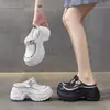 Pantuflas Casuales de Suela Gruesa y Punta Cerrada para Mujer, Nuevo Estilo Verano 2026, Versátiles para Personas Petitas, Uso en Exteriores, Sandalias de Plataforma que Aumentan la Altura