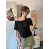 Camiseta Duas Formas Estilo Solto Preguiçoso de Zhang Jingyi Feminina Verão Ombro a Ombro Slim Design Fino Top de Manga Curta