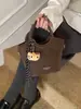 Bolsa de Ombro Transversal Balde Portátil Versão Coreana Nova Leve de Luxo Diagonal Moda Outono 2025 Feminina