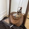 Bolsa de Ombro Versátil Estilo Preguiçoso Comércio Exterior para Mulheres 2025 Nova Outono Grande Capacidade Versátil Bolsa para o Dia a Dia Bolsa Transversal Casual