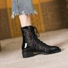 Zapatos Nuevos para Mujer 2025 Verano Encaje Empalmado Malla Botines Martin de Caña Baja Zapatos de Tacón Grueso Suela Gruesa Punta Cuadrada Sandalias de Malla Transpirable