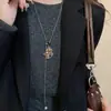 Collar Colgante Corazón de Caballo de Madera para el Año de Nacimiento, Cadena Clavicular Versátil para el Día a Día con Diseño Único para Mujeres