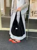 Bolso de Lona Simple de Gran Capacidad Estilo Coreano 2026 Verano Nuevo Bolso de Hombro Tote de Lunares Bolso de Axila Casual para Ropa de Trabajo