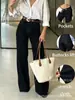 Calça Jeans Feminina TK Amazon Europeia e Americana de Cintura Alta com Barra Dobrada de Perna Reta, Novo Estilo Outono 2026, Emagrecedora, Comprimento Total