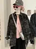 KEKEZOON Camisa de Mezclilla Larga de Manga Larga Holgada de Longitud Media con Cuello Solapa Moda Vintage Top 9023
