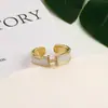 Anel Aberto Elegante Letra H Totalmente Cravejado de Diamantes Moda Feminina Personalizado Anel de Dedo de Luxo Leve Design de Nicho Anel com Senso Avançado