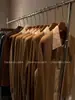 Estilo Old Money Cardigan de Punto Caqui Falso Dos Piezas para Mujer Otoño 2026 Nuevo Retro Elegante Temperamento Adelgazante Top