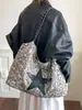 Bolsa tote transfronteiriça com estampa de leopardo retrô para mulheres, de grande capacidade, bolsa de ombro moderna e versátil, bolsa de mão simples e elegante para o dia a dia