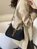 Bolsa Pequena Fosca Yangshulin Bolsa Transversal Feminina 2025 Nova Bolsa Carteiro Retro de Alta Qualidade Bolsa Croissant Bolsa de Ombro