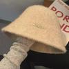 Celebridad de Internet de Diseñador Metal Estándar Sombrero de Pescador Lana de Invierno para Mujer Cálido Protección para los Oídos Resistente al Frío Sombrero de Cubo Exhibición Facial Sombrero de Cubeta Pequeño