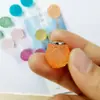 Imán de Nevera Bola de Dulce Color Gelatina Dulce Simulado Hebilla Magnética Pequeña Mensaje Magnético Tablero de Agujeros para Nevera Partículas Magnéticas