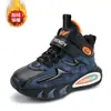 Sapatos de Algodão Quentes para Meninos Inverno 2026 Impermeáveis Leves Casuais Crianças Solado Macio Forro Duplo de Lã Sapatos de Estudante de Algodão