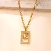 Collar de Acero de Titanio Transfronterizo con Colgante Único Colgante Cuadrado de Diamante Fundido Cadena para Suéter Lujo Ligero Joyería de Acero de Titanio de Alta Gama Fábrica