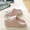 Sensación Cómoda en el PieNuevas Sandalias de Plata con Lazo de Verano de Alta Gama, Ligeras para el Trayecto Diario y el Uso al Aire Libre, Zapatillas Cerradas