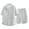 Conjunto de Camisa con Protección Solar para Hombre 2026 Nueva Marca de Moda Estudiante Camisa de Manga Corta y Shorts Conjunto de Dos Piezas para Adolescentes con Cuello de Solapa