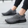 23 Pares de Meias em Estoque Primavera e Verão Tendência Transfronteiriça Respiráveis Tênis de Corrida Leves Malha Verão Tamanho Grande Calçados Esportivos Tamanho 46 Dropshipping