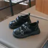 Zapatos de Cuero para Niños 2026 Colección Otoño Zapatos Casuales Retro Estudiante Zapatos de Rendimiento Estilo Británico para Niños Zapatos de Moda para Niños Pequeños