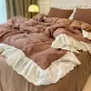 Conjunto de Cama de Gaze Dupla Camada Grau Mãe e Bebê Classe A Conjunto de Quatro Peças Estilo Retrô Lençol com Borda de Renda Capa de Edredom Conjunto de Três Peças Estilo Dormitório 4