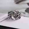 Fabricantes fuente anillo de acero de titanio con garra de dragón retro dominante para hombre, moda personalidad, anillo abierto SA730