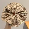 Gomita Grande Doble Capa Estilo Coreano Color Café con Diseño Paisley para Peinados de Cola de Caballo y Moño, Lazo para el Cabello, Accesorio para el Cabello