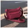 Bolsa Versátil para Viagem e Trajeto, Bolsa Leve de Nylon Repelente à Água, Bolsa de Ombro Feminina de Novo Estilo, Bolsa Transversal Casual para Compras
