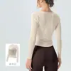 Conjunto de yoga de alta qualidade para mulheres, primavera e outono, top de manga longa com proteção solar, calça de yoga de cintura alta com efeito bumbum de pêssego, fitness Pilates