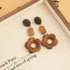 Nuevos aretes de madera estilo chino con forma de gota de agua para mujer, aretes de estilo étnico vintage para rostros cuadrados y redondos, aretes bohemios para vacaciones