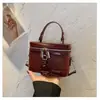 Bolsa Caja de Patrón Tejido 2026 Nueva, Bolso de Mano de Alta Gama, Bolso de Hombro y Cruzado, Bolso Pequeño Elegante y Versátil para Viajes Diarios de Verano