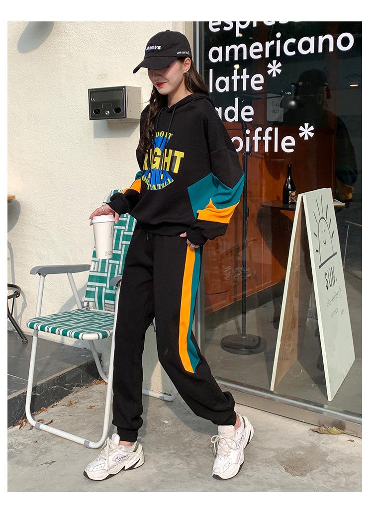 跨境淘货源分销2023秋冬季新款街头潮流减龄小个子爆款欧货网红款运动套装休闲运动气质休闲时尚流行新款秋装秋装女装时尚套装套装女装秋季套装女套装女女士运动服女装两件套套装卫衣套装休闲套装秋季套装女装时尚套装盐系休闲套装女装2023百搭设计感小众洋气欧货阿里国际站跨境采购Cross-border, shopping source, foreign trade, export, distribution 2023 fall, winter, new, street trend, explosive, European goods, network red, sportswear, leisure sports, temperament leisure, fashion popular, new autumn wear, autumn women's wear, fashion suit, women's wear, women's wear, women's wear, women's sportswear, women's two-piece, hoodie suit, casual suit, autumn suit, women's wear, Fashion suit salt department, casual suit women's dress, Ali International Station, cross-border procurement