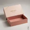 Envío de comercio electrónico de regalos navideños empaque de regalo hecho a medida portátil cajas de regalo coloridas directamente del fabricante en stock