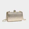 Bolsa de Mão com Strass para o Verão 2026 Corrente Banquet Mini Feminina de Alta Qualidade Quadrada Requintada Bolsa de Noite Bolsa de Mão para Vestido