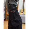 Jeans negros bordados estilo retro americano para hombre, pantalones de pierna curva con un diseño único, pantalones largos hip-hop multibolsillos