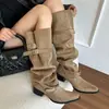 Botas para Panturrilha Larga Femininas 2026 Novo Estilo Camurça Menina Spicy Acima do Joelho Botas Longas Bico Fino Salto Bloco Emagrecedoras Franzidas Botas Femininas