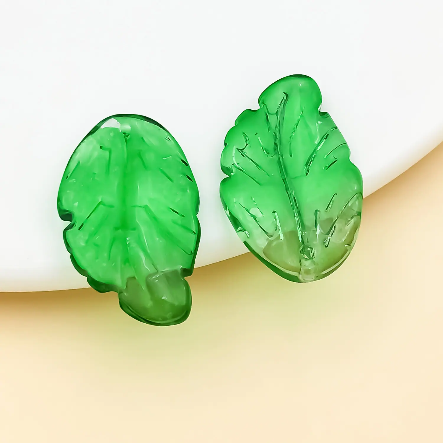 26669-BA-透明绿色琉璃玻璃树叶27x16.5mm-2