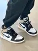 Zapatos Putian Aj1 Zapatos de Baloncesto Caña Media Prácticos Zapatos de Mujer Jordan 1 Lakers Morado Dorado Gris Humo Azul Hielo Zapatos de Hombre Originales Zapatos Deportivos