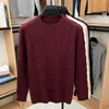 Suéter casual de punto trenzado gris para hombre, estilo pullover, nuevo diseño de otoño e invierno, top base de punto de ajuste holgado