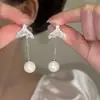 Pendientes de Perla Retro Franceses Lujo Ligero Moda Gama Alta Elegantes Elegantes Tachuelas Exquisitos Nicho Versátiles Pendientes Sencillos para Mujer
