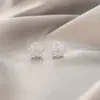 Pendientes de concha con borlas frescos y elegantes, pendientes con sentido de diseño para mujer, nuevos pendientes de botón de primavera y verano, venta al por mayor